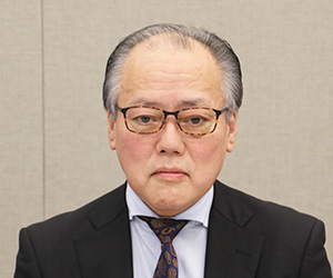 東氏